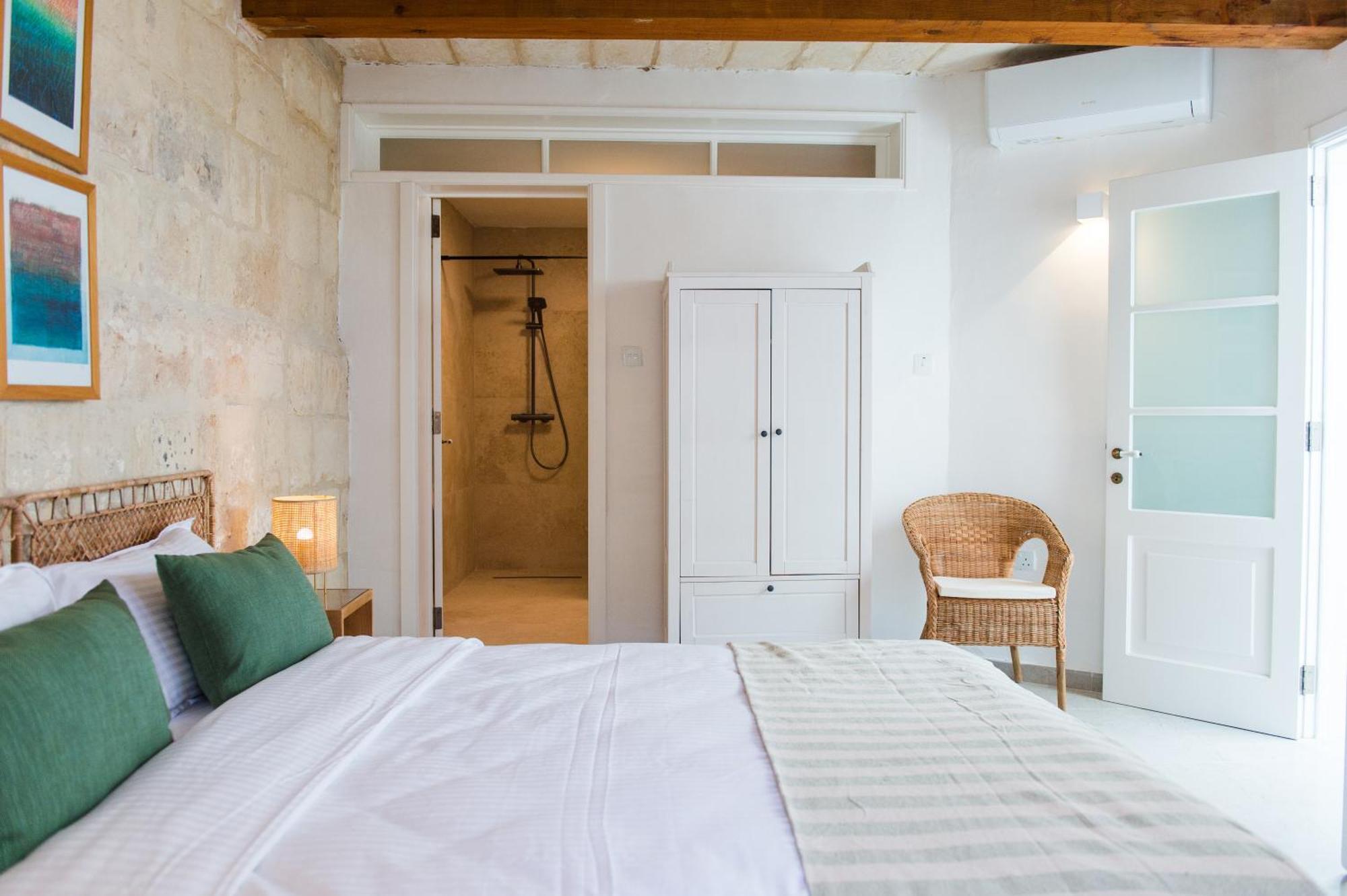 San Anton Suites Attard Exterior photo